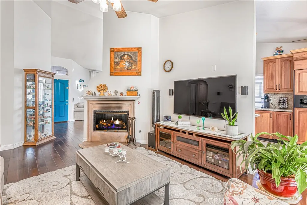 5262 Spring View, Banning, California 92220 home-pic-9